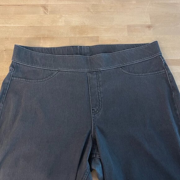 HUE Women's Curvy Fit Jeans Leggings, Graphite Wash, Size XL - Picture 2 of 4